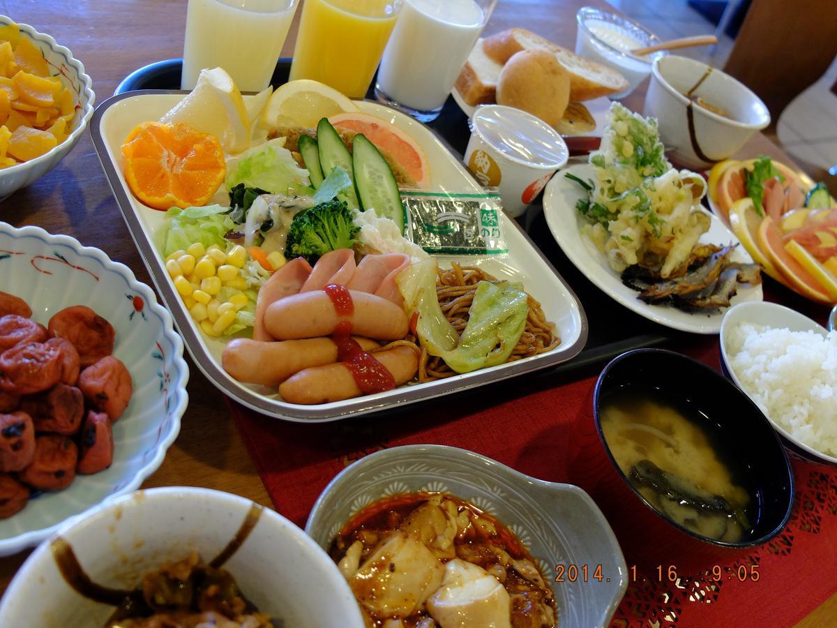 Hotel Crown Hills Katsuta Omotechoten Hitachinaka Ngoại thất bức ảnh